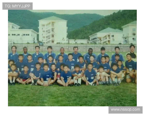 吴军谈足球生涯：从青涩少年到职业球员的心路历程回顾