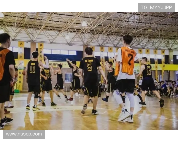 赛后分析：西安羽毛球队与北京羽毛球队的耐力对决全景回顾