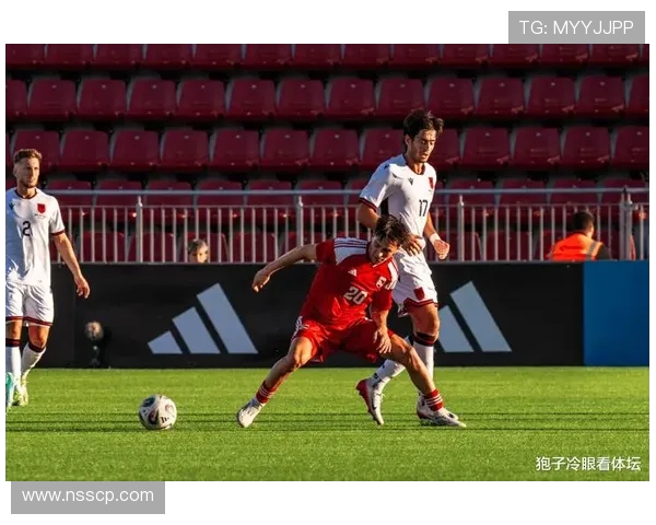 世预赛精彩对决卡塔尔迎战日本球队争夺出线名额的关键战役 世预赛精彩对决卡塔尔迎战日本球队争夺出线名额的关键战役