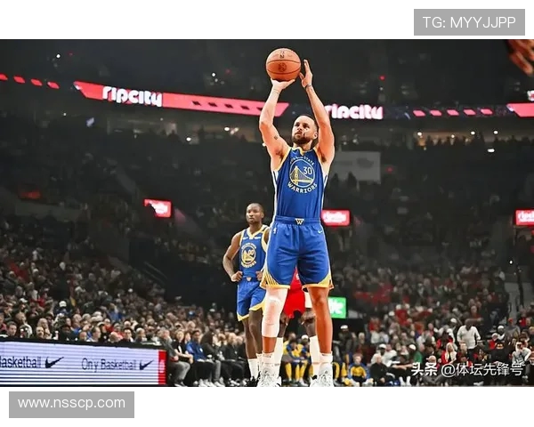 库里三分球总数突破4000大关成历史第一人再创辉煌成就