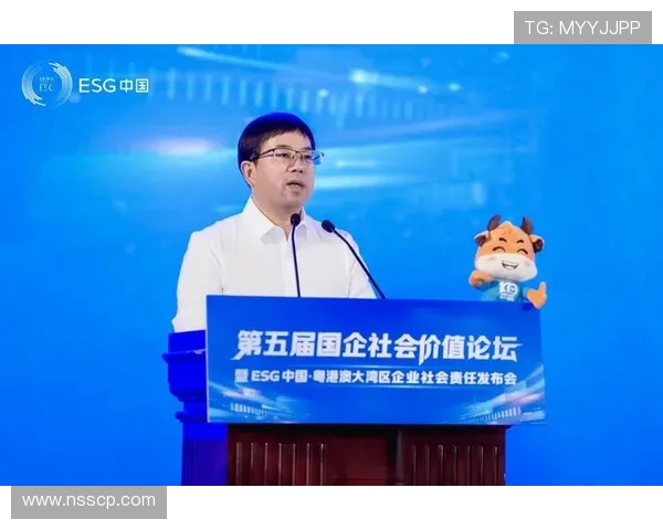 钟诚：在新时代背景下探讨个人成长与社会责任的深刻关系