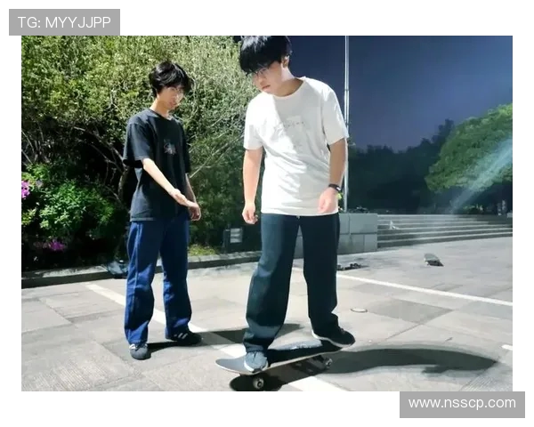 成都滑板队协作之道：探索团队配合与滑板文化的深度融合