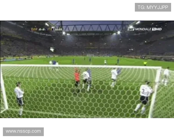 成都足球队盯防战术解析及其在比赛中的实际应用探讨